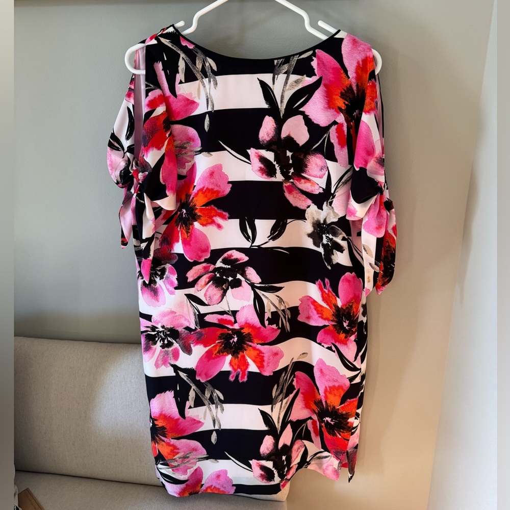 Vince Camuto Floral Dress